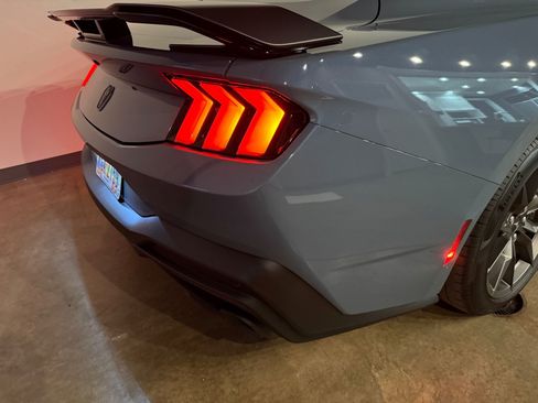 Used 2024 Ford Mustang Dark Horse image 40