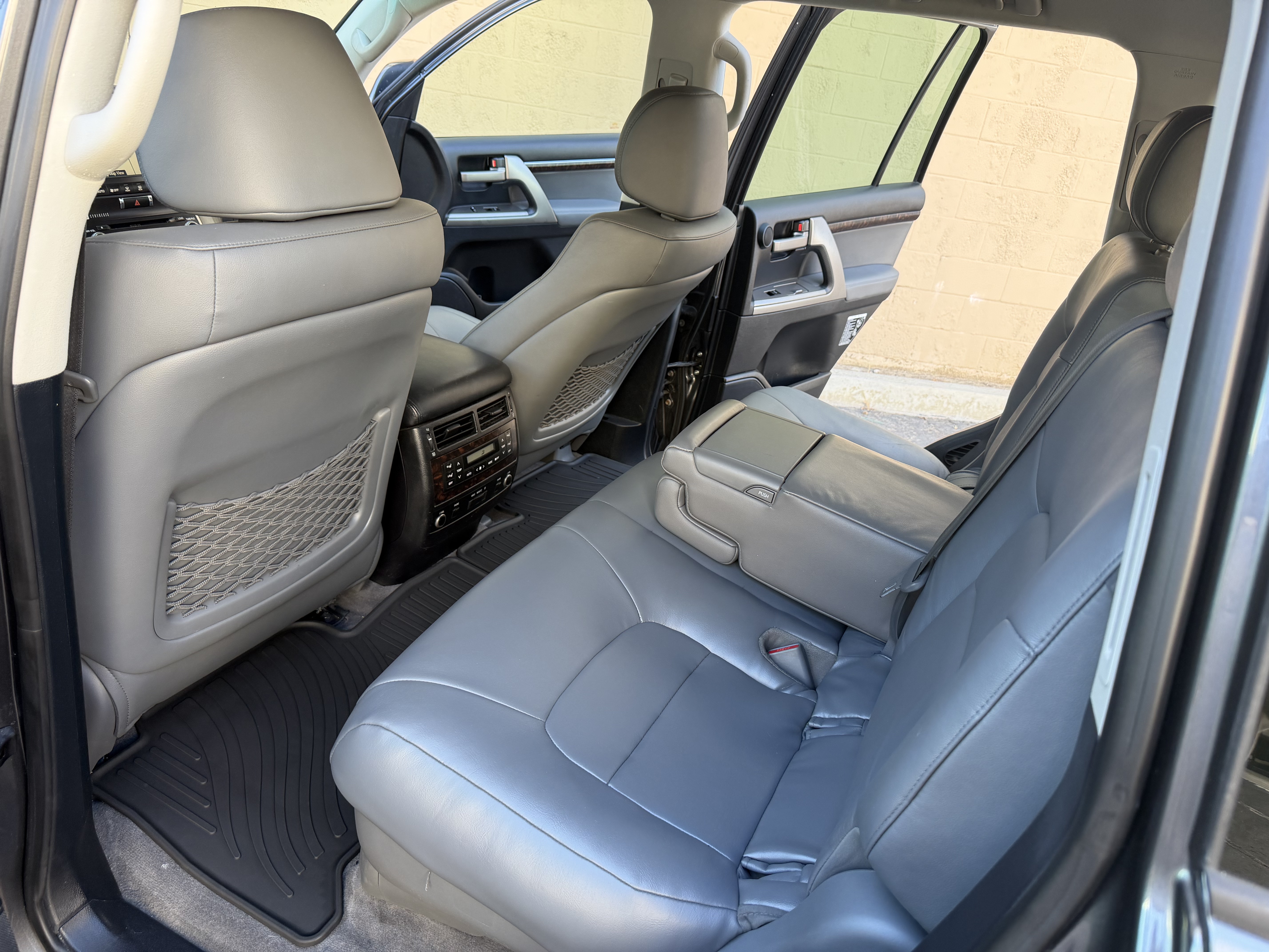 Used 2008 Toyota Land Cruiser UNAVAIL AWD/4WD image 30