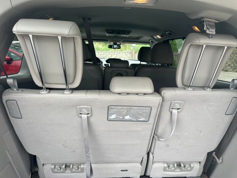 Used 2014 Honda Odyssey EX-L image 10