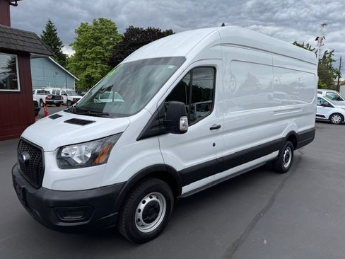 Used 2021 Ford Transit 250 image 5