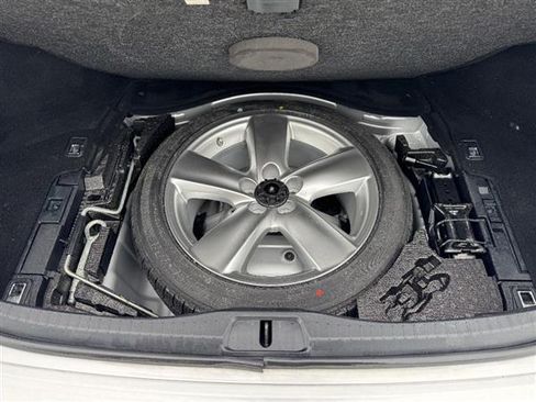 Used 2010 Lexus LS 460 image 5