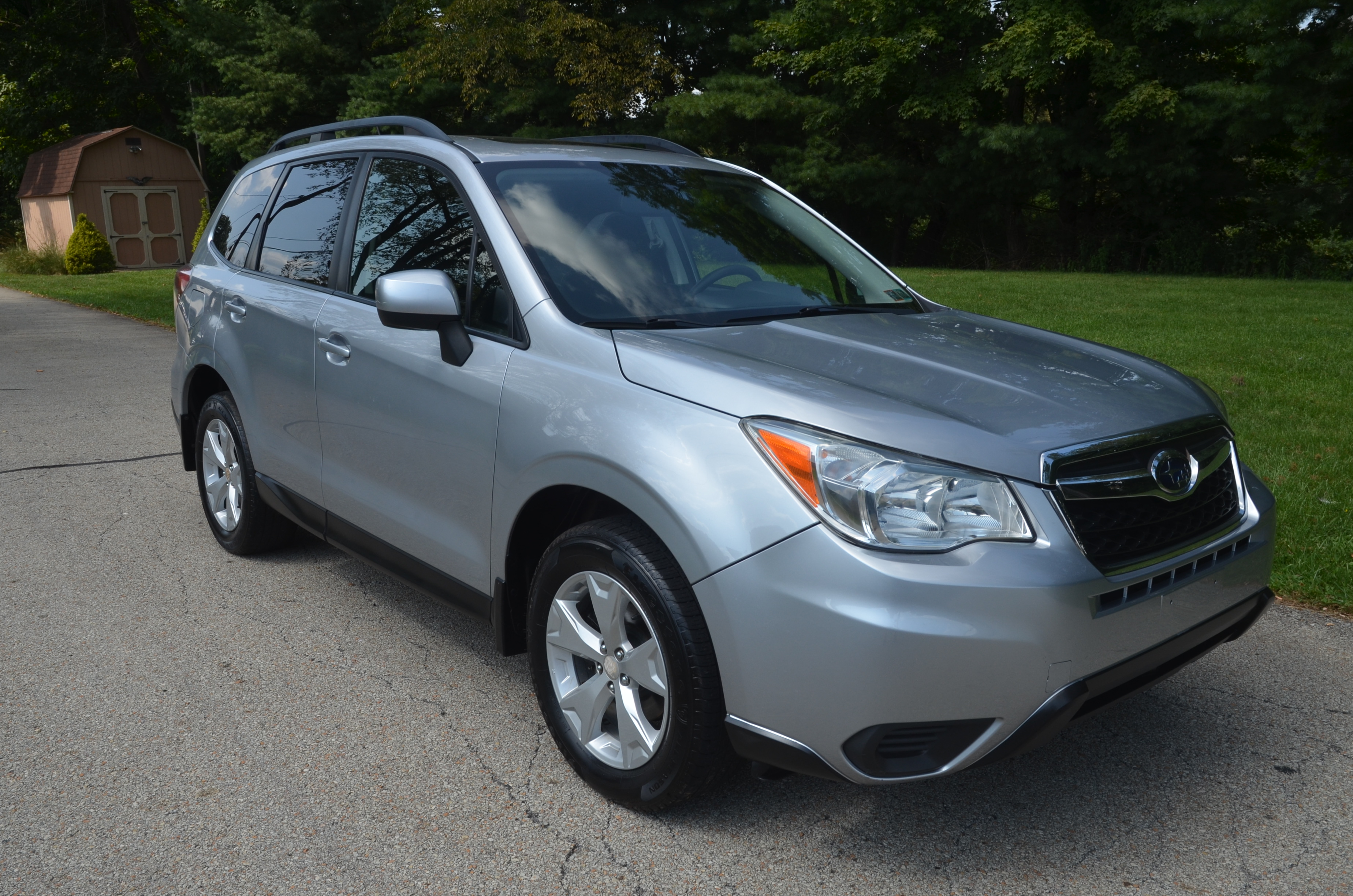 Used 2015 Subaru Forester 2.5i Premium AWD/4WD image 7