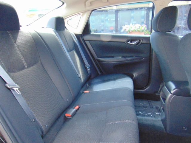 Used 2016 Nissan Sentra S FWD image 18