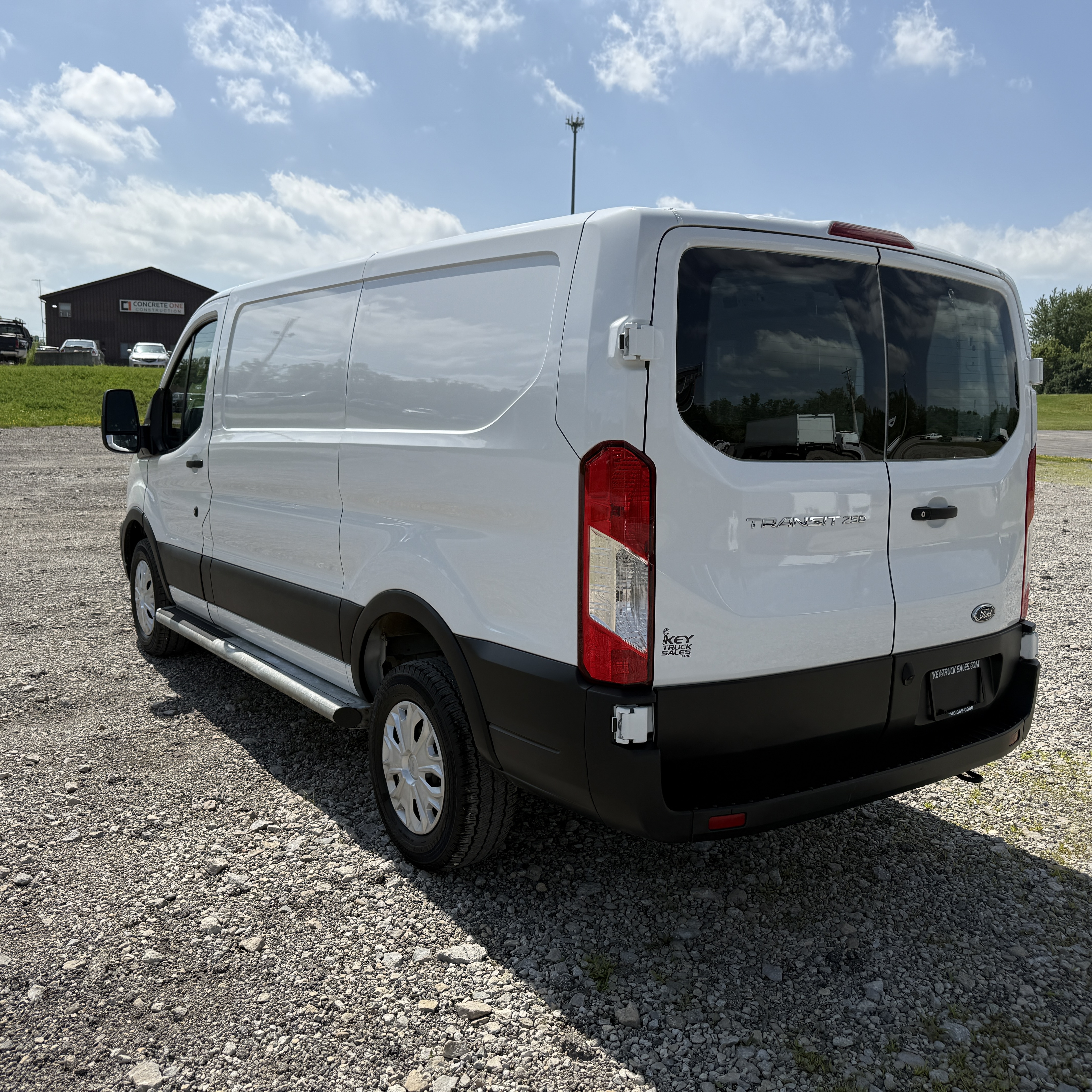 Used 2024 Ford Transit 250 Low Roof RWD image 5