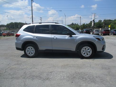 Used 2020 Subaru Forester S AWD/4WD image 5