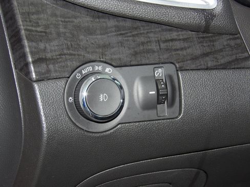 Used 2014 Buick Encore FWD Leather image 22