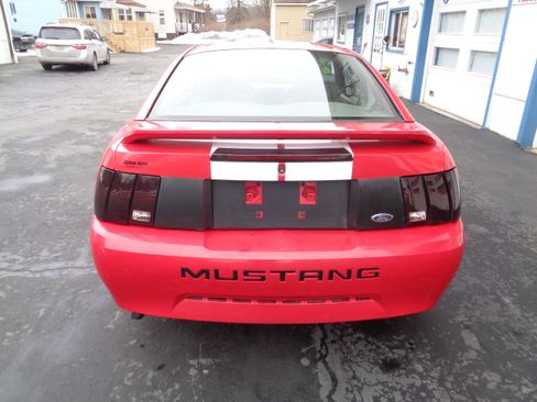 Used 1999 Ford Mustang image 8