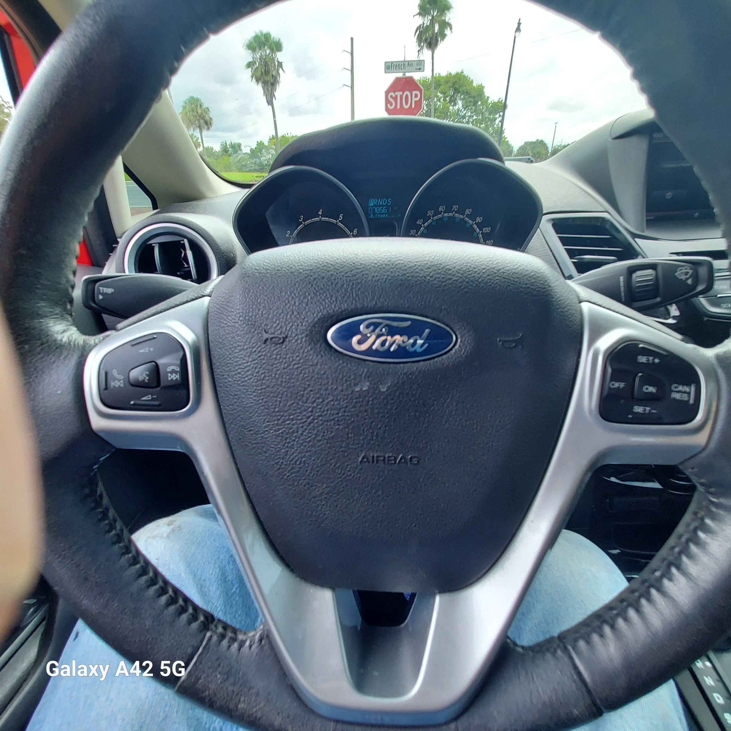 Used 2014 Ford Fiesta SE Sedan FWD image 11