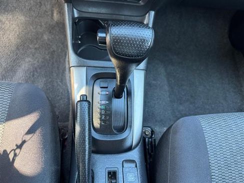 Used 2005 Toyota RAV4 image 13