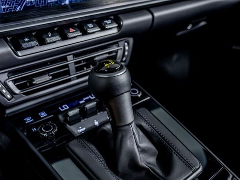 Used 2022 Porsche 911 GT3 Touring image 16