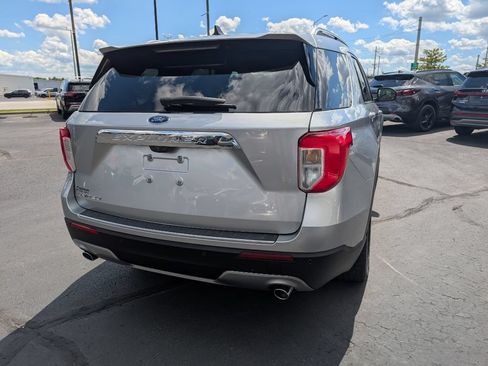 Used 2021 Ford Explorer Limited RWD image 5