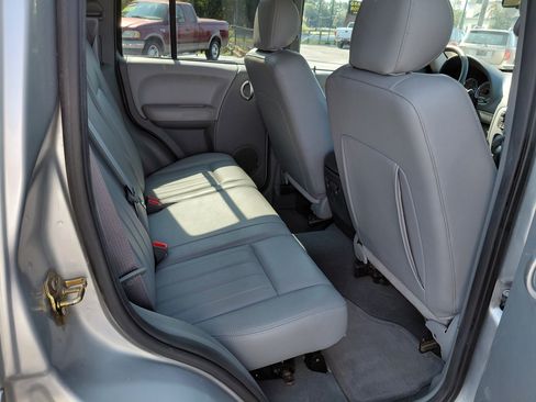 Used 2007 Jeep Liberty Limited image 13