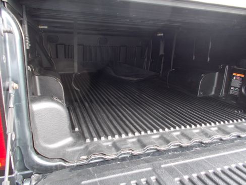 Used 2018 Chevrolet Colorado W/T image 19