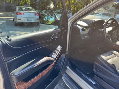 Used 2016 Chevrolet Tahoe LTZ image 5
