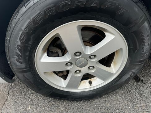 Used 2012 Dodge Grand Caravan SXT image 10