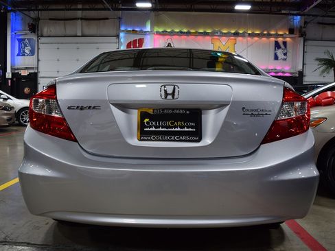 Used 2012 Honda Civic LX image 9