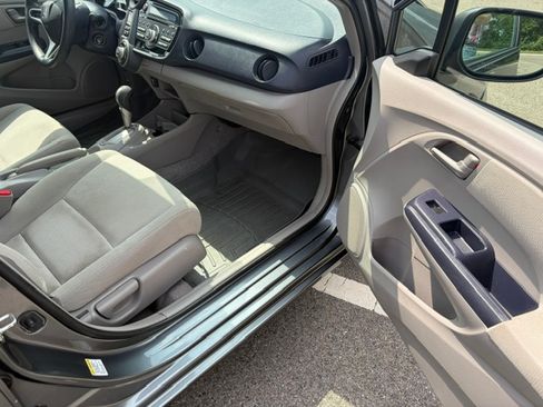 Used 2010 Honda Insight LX image 9