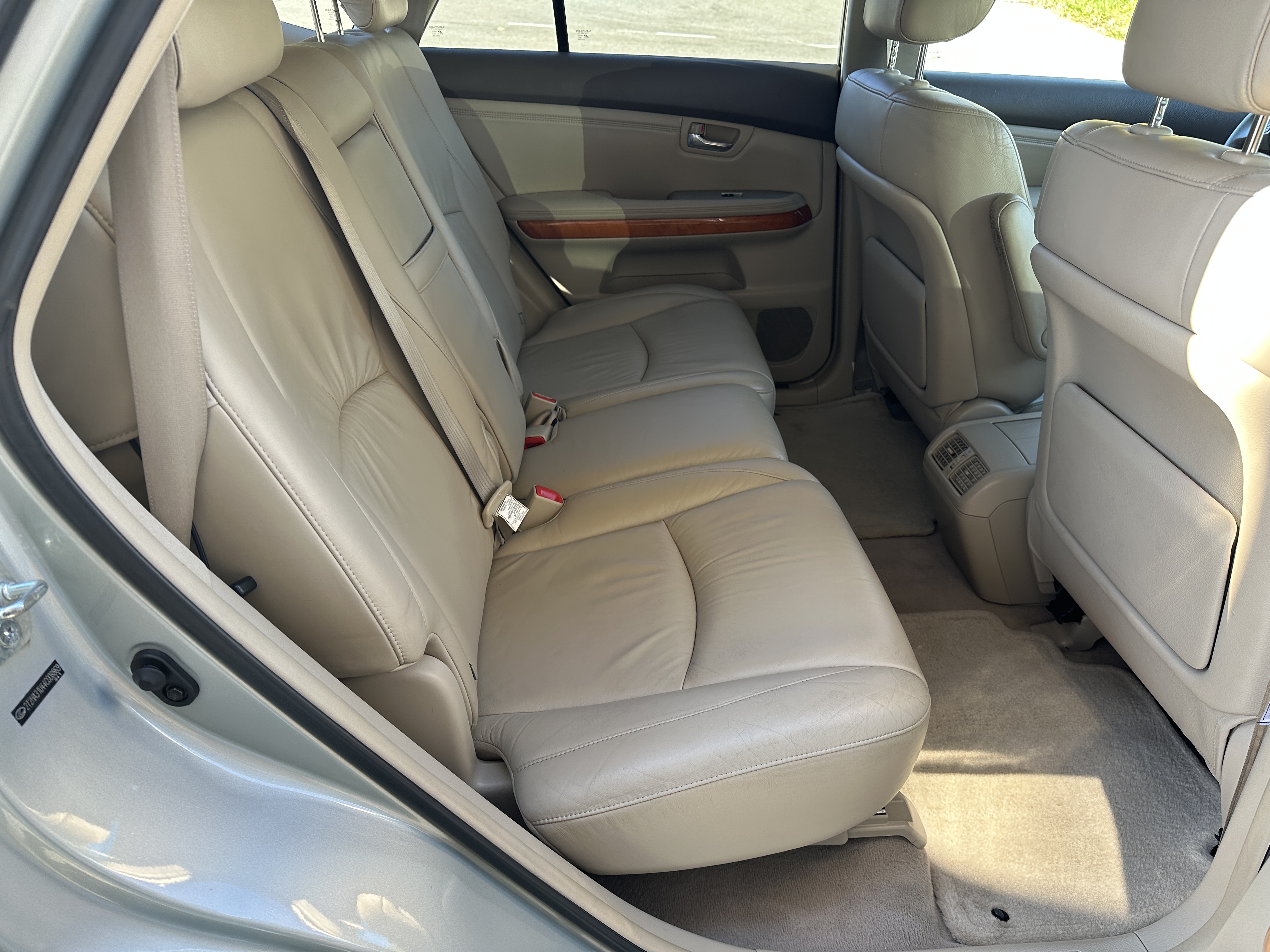 Used 2004 Lexus RX 330 AWD image 16