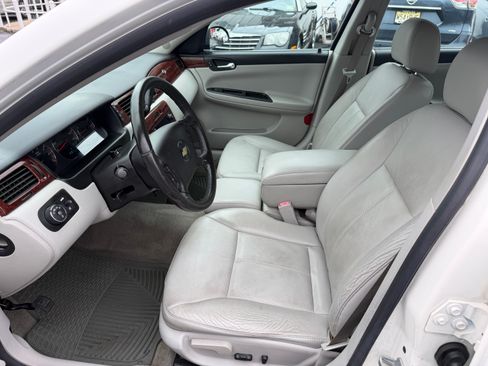 Used 2007 Chevrolet Impala LT FWD image 4