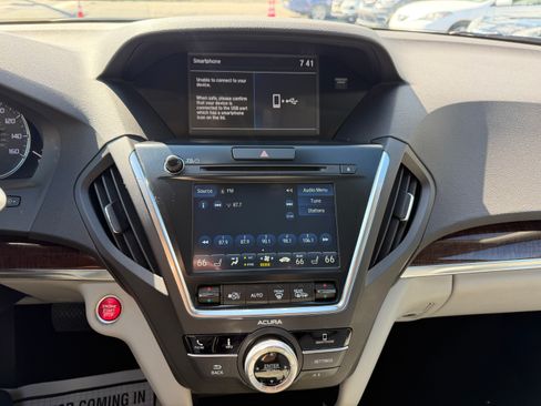 Used 2020 Acura MDX SH-AWD image 9