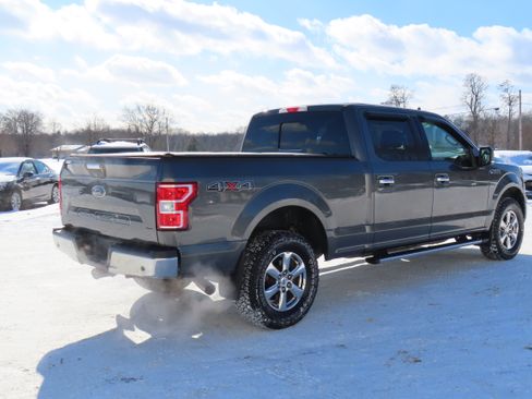 Used 2019 Ford F150 XLT image 4