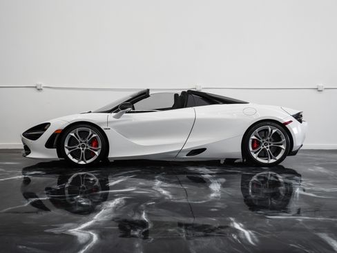 Used 2020 McLaren 720S Performance image 10