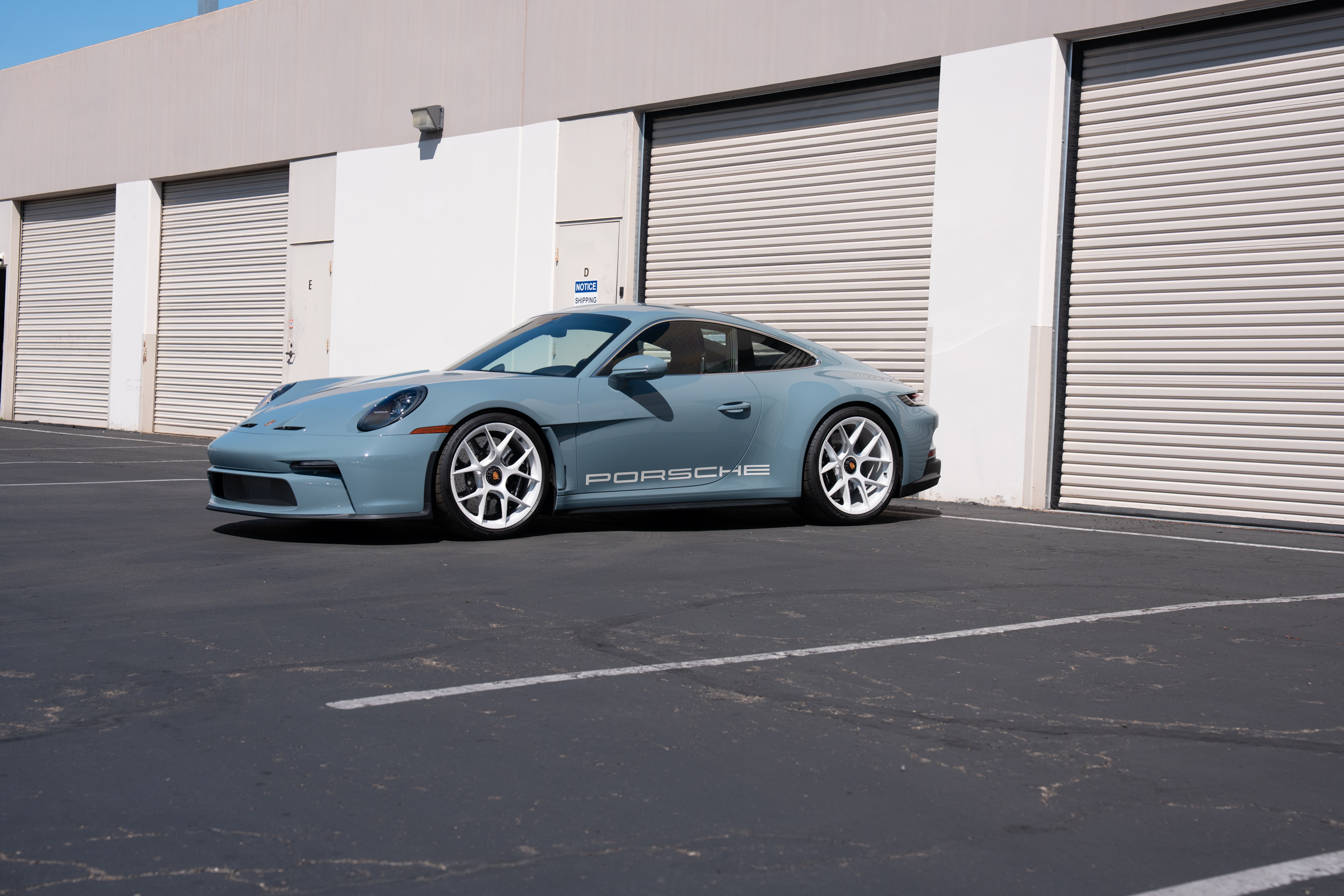 Used 2024 Porsche 911 S/T RWD image 13
