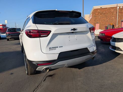 Used 2023 Chevrolet Blazer LT image 4