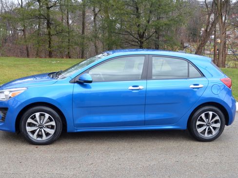 Used 2021 Kia Rio S image 1