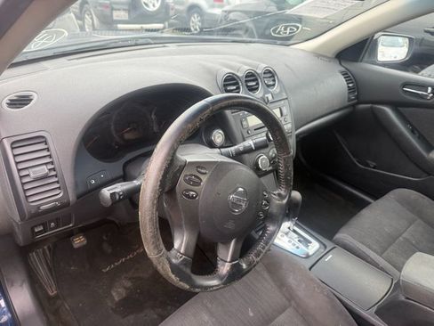 Used 2011 Nissan Altima 2.5 image 4