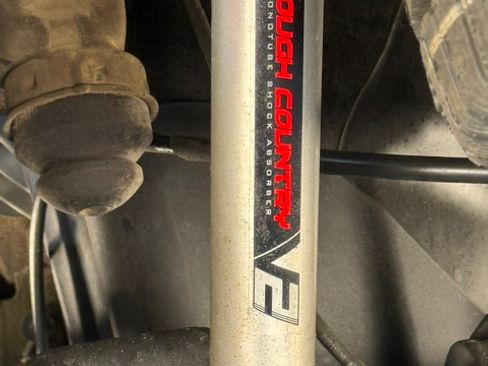 Used 2011 Chevrolet Silverado 3500 4x4 Extended Cab LTZ image 25
