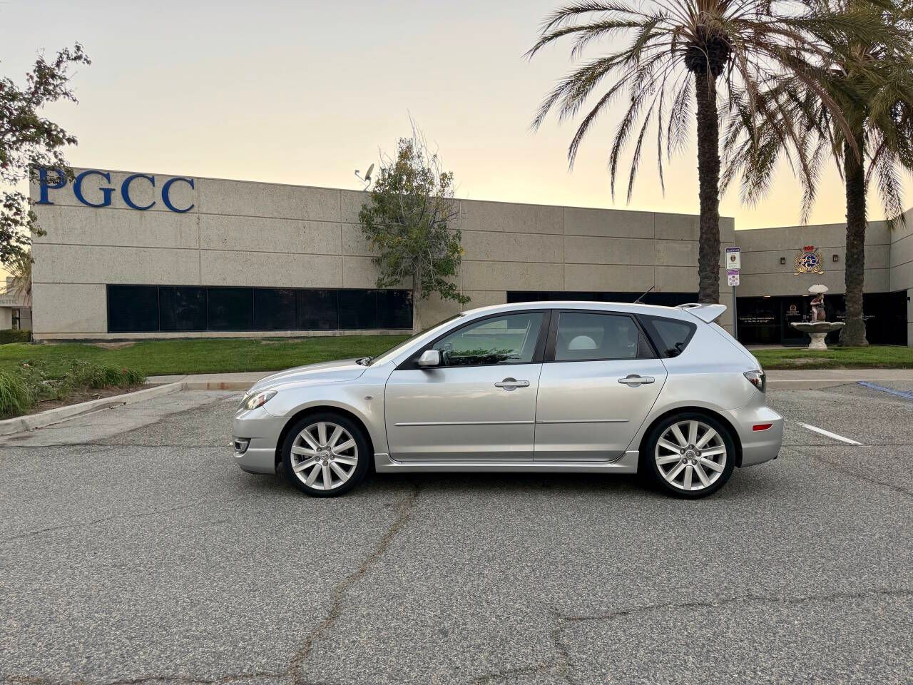 Used 2008 MAZDA MAZDASPEED3 Grand Touring FWD image 2