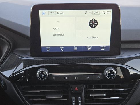 Certified 2023 Ford Escape ST-Line Select image 18