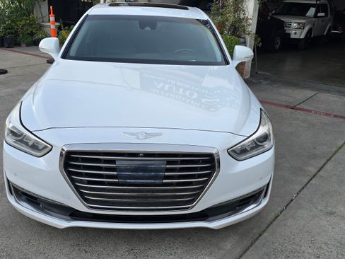 Used 2018 Genesis G90 5.0 Ultimate image 44