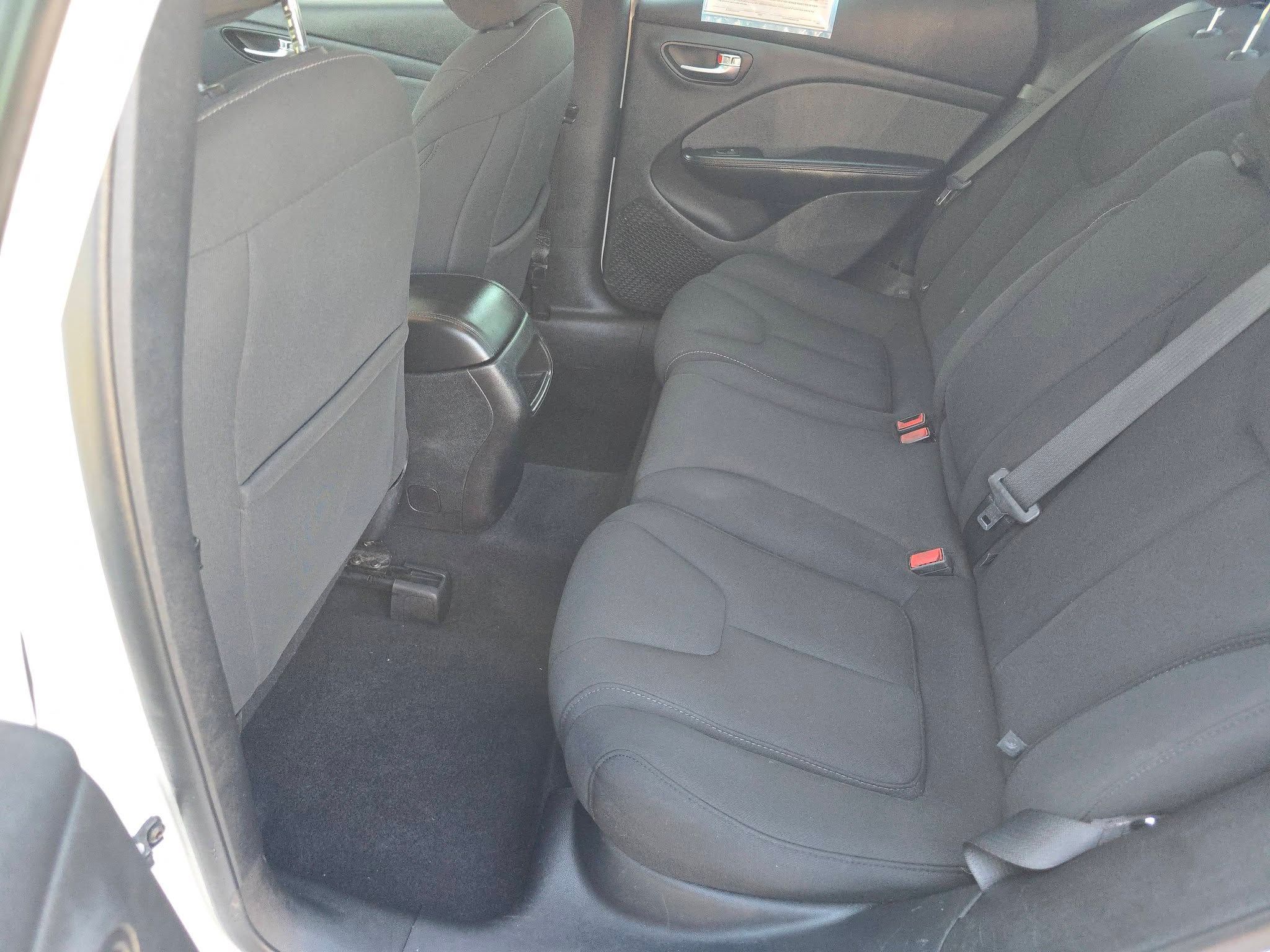 Used 2013 Dodge Dart SXT FWD image 17