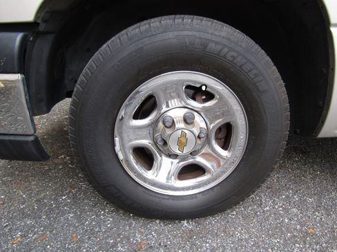 Used 2004 Chevrolet Silverado 1500 2WD Extended Cab image 19