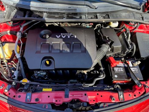 Used 2010 Toyota Corolla LE image 18