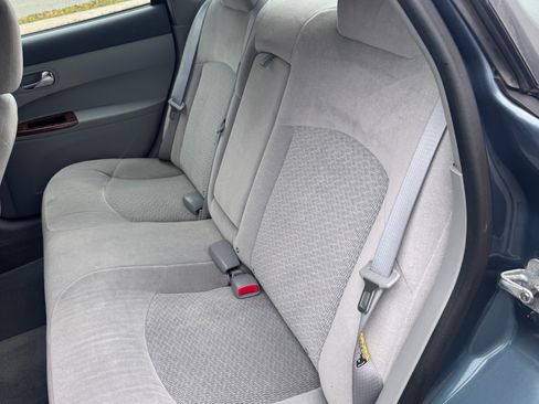 Used 2006 Buick LaCrosse CX image 15