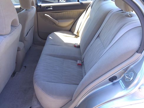 Used 2004 Honda Civic LX image 8