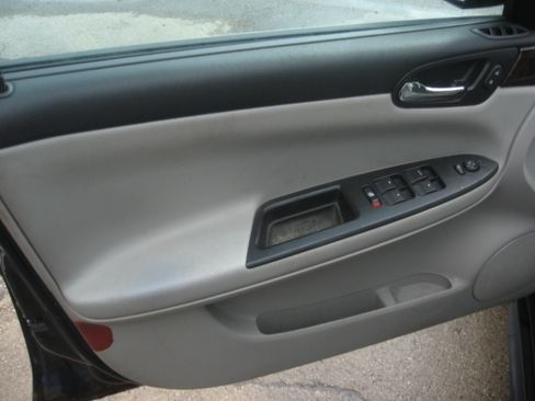 Used 2012 Chevrolet Impala LS image 8