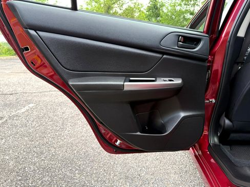 Used 2015 Subaru Impreza 2.0i image 15