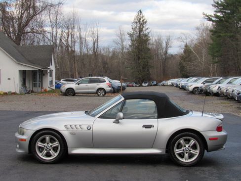 Used 2001 BMW Z3 2.5i image 4