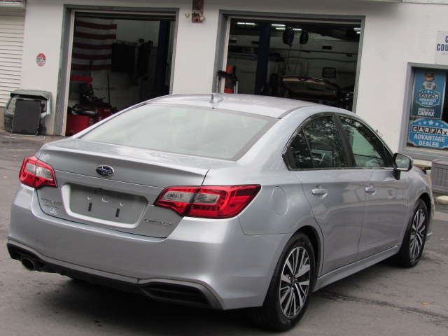 Used 2018 Subaru Legacy 2.5i Premium AWD/4WD image 8