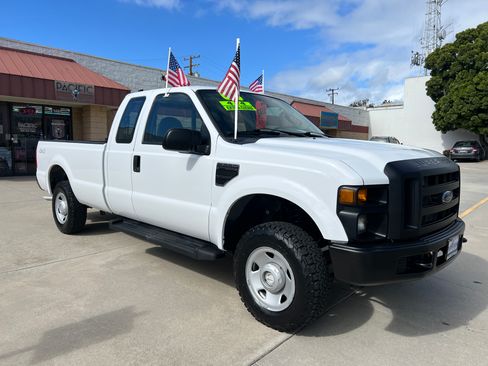 Used 2008 Ford F250 XL image 3