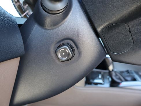 Used 2021 Lexus GX 460 Premium image 30