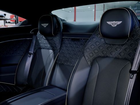 Used 2021 Bentley Continental GT Mulliner AWD/4WD image 24