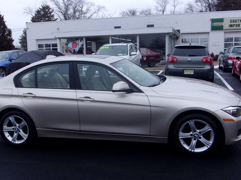 Used 2015 BMW 328i xDrive image 4