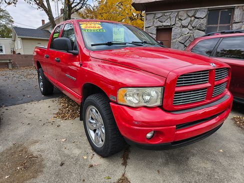 Used 2004 Dodge Ram 1500 Truck SLT image 3