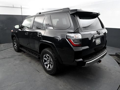 Used 2022 Toyota 4Runner TRD Off-Road Premium image 3