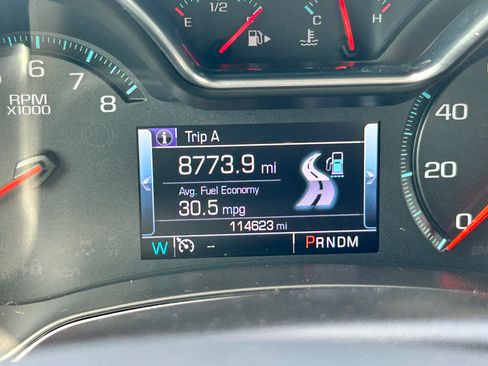 Used 2015 Chevrolet Impala LT image 11